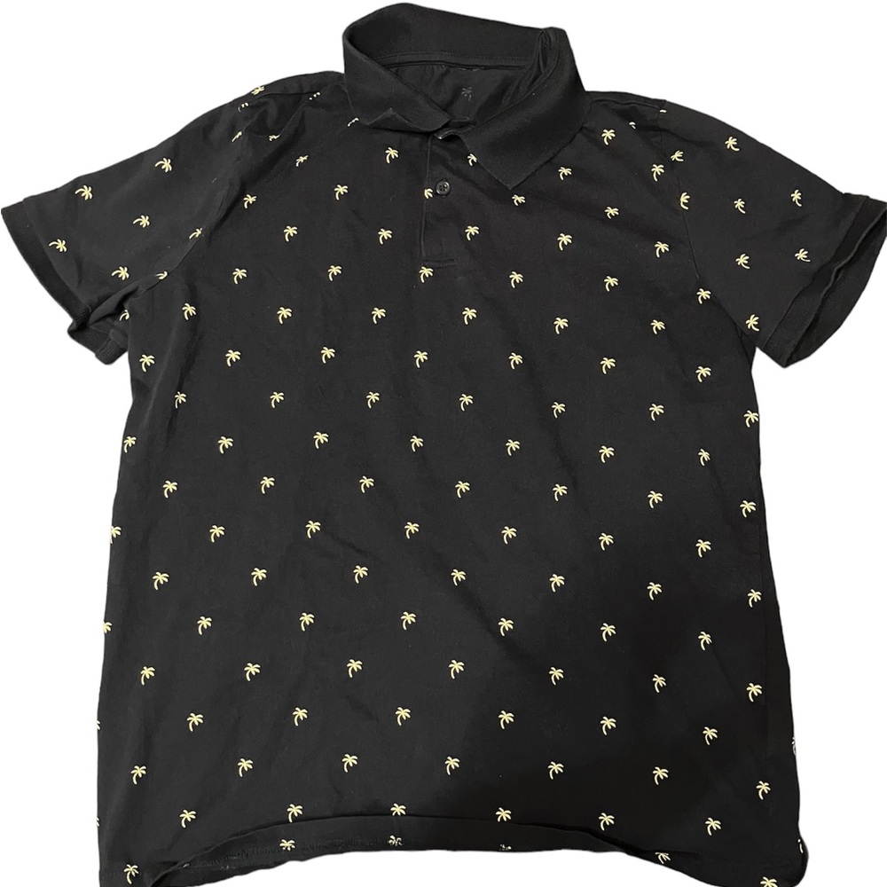 Men’s polo size small.